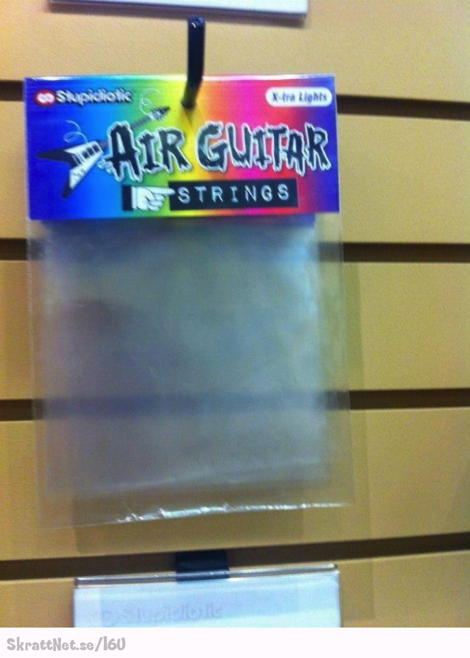 www.skrattnet.se--luftgitarrstrangar-sa-klart--1348767688.jpeg